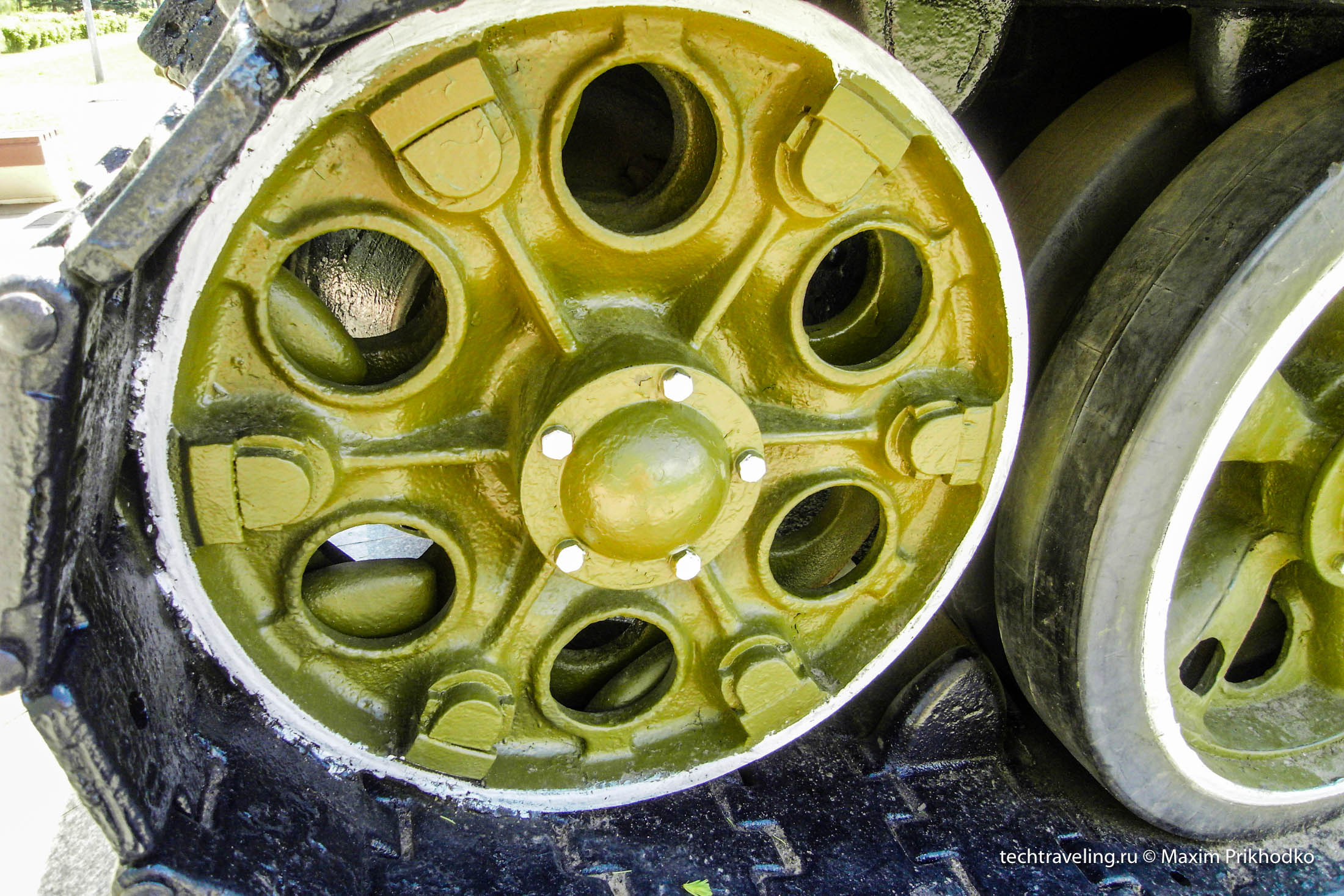Танк Т-34-85 в Королеве