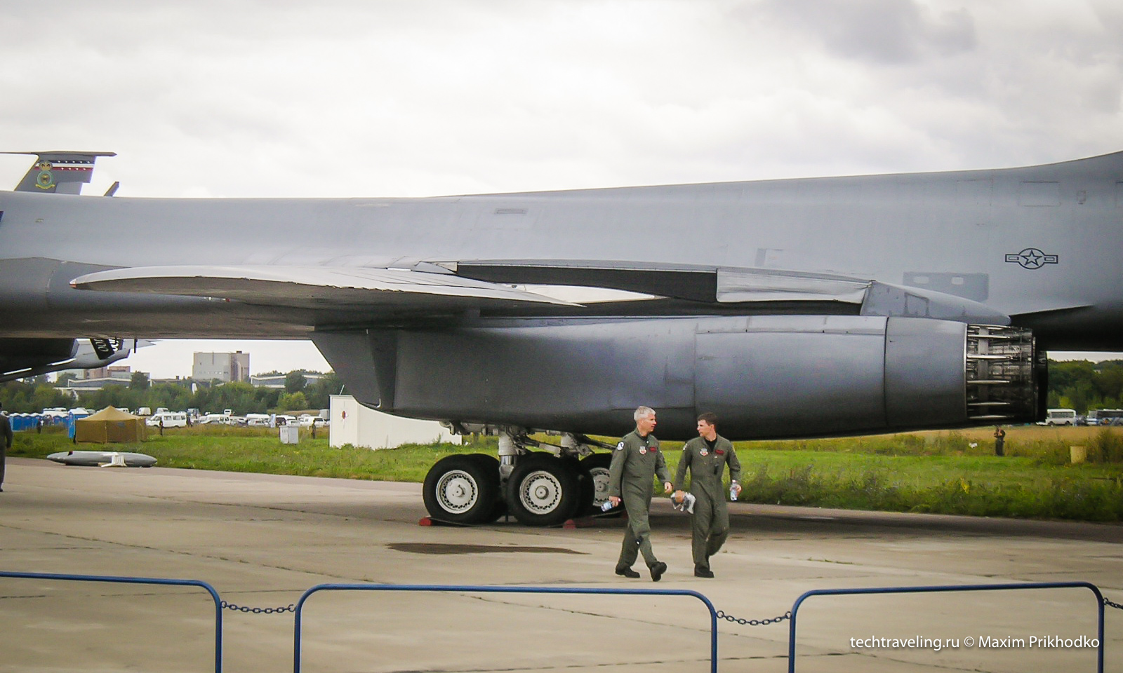 B-1B B-1B
