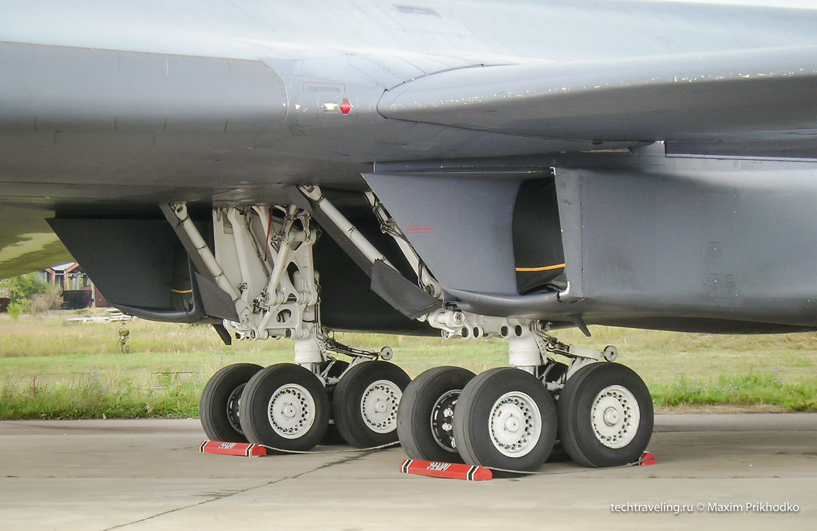 B-1B B-1B