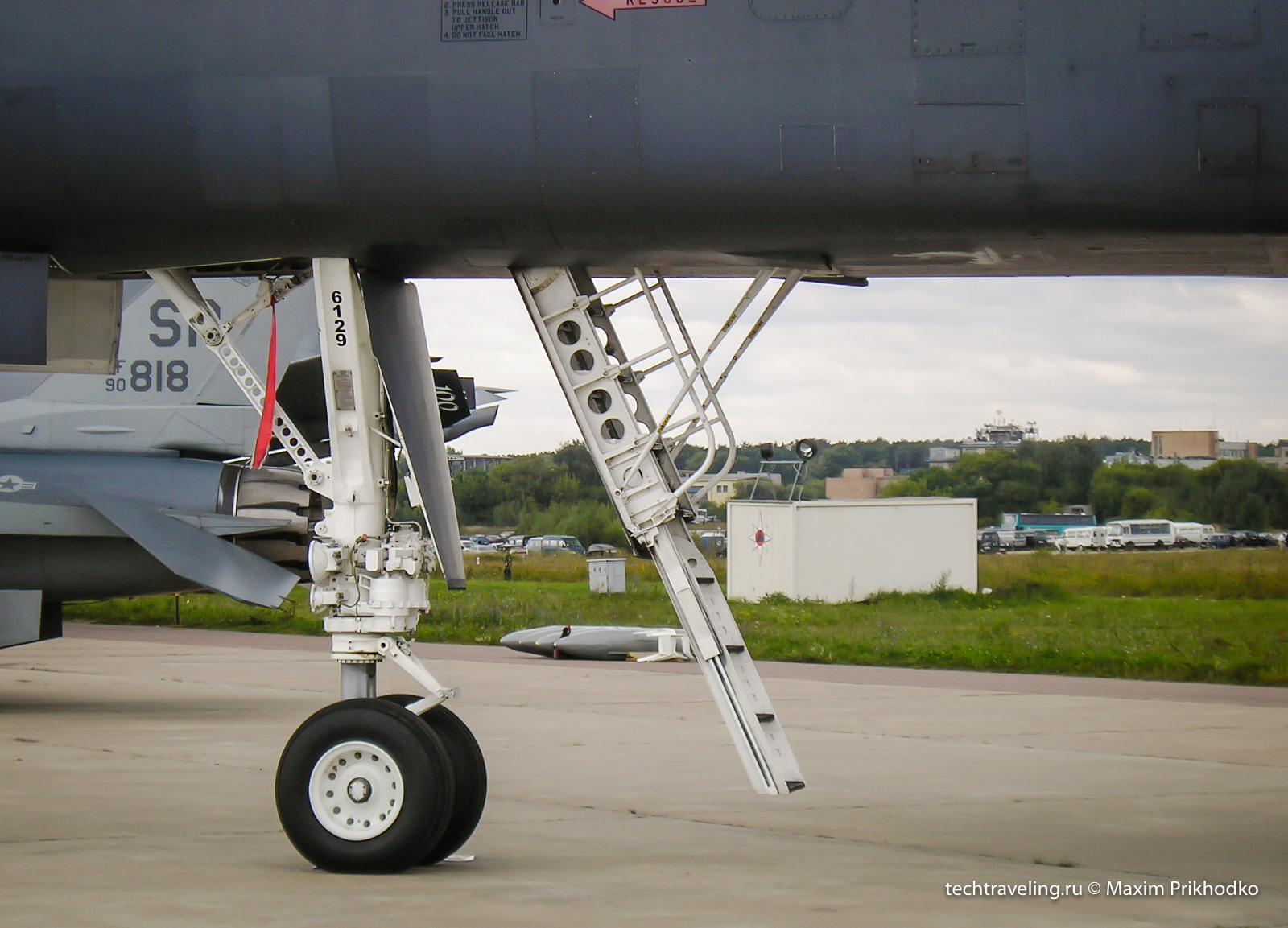 B-1B B-1B