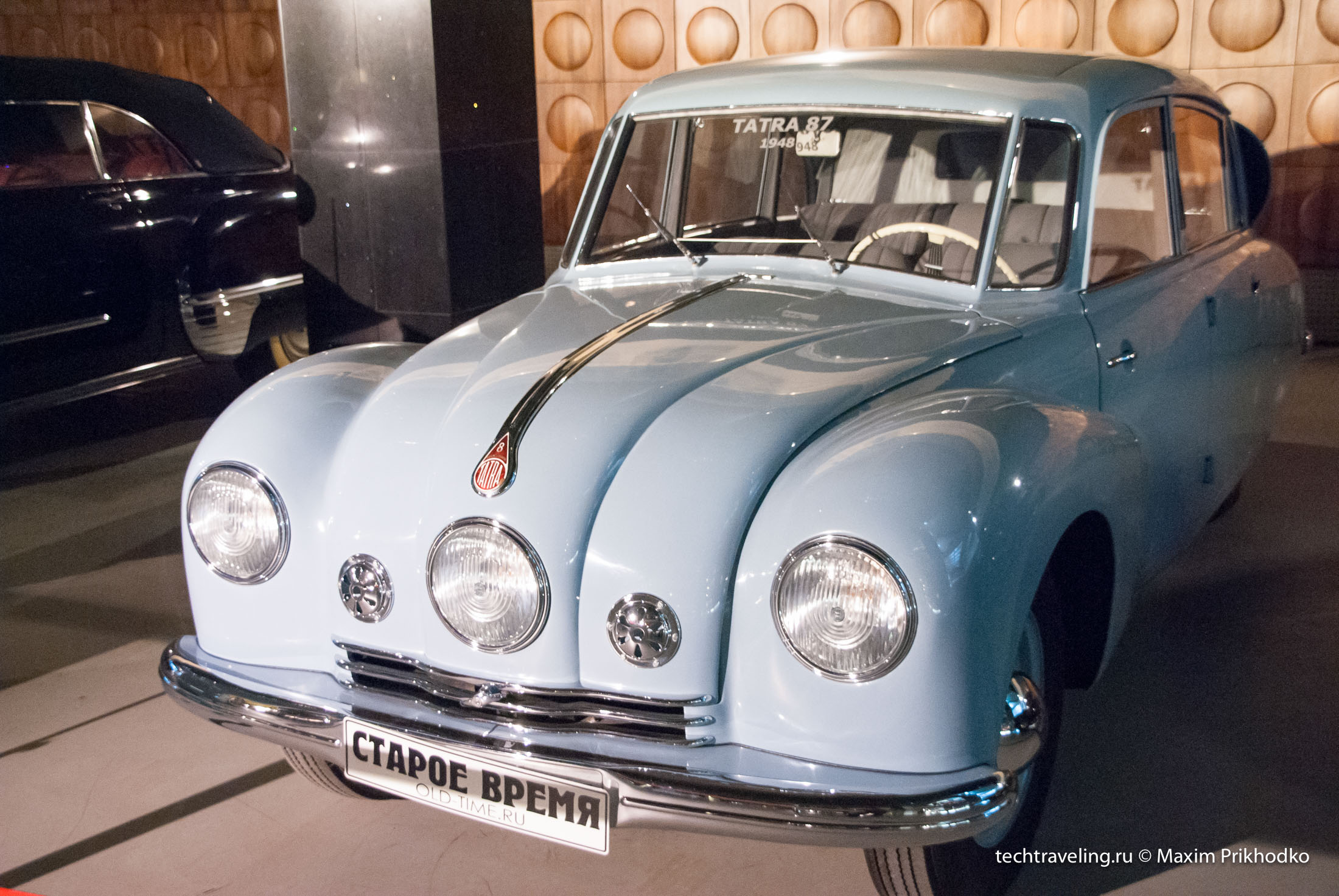 Tatra T77