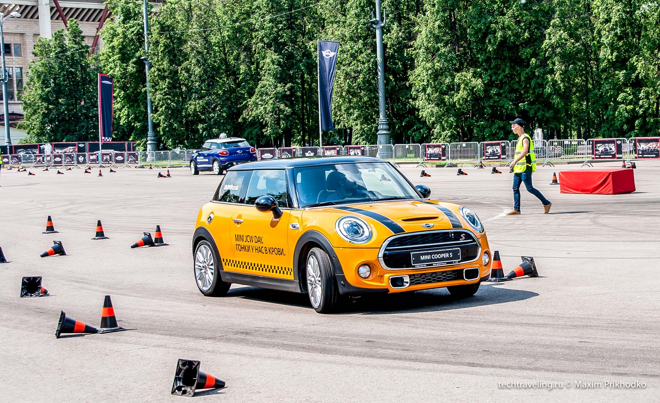 MINI Cooper S MINI Cooper S