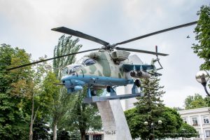 Памятник вертолет Ми-24 в&nbsp;Ростове-на-Дону