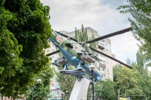 Памятник вертолет Ми-24 в&nbsp;Ростове-на-Дону
