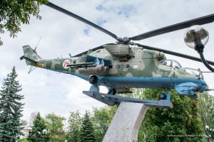 Памятник вертолет Ми-24 в&nbsp;Ростове-на-Дону